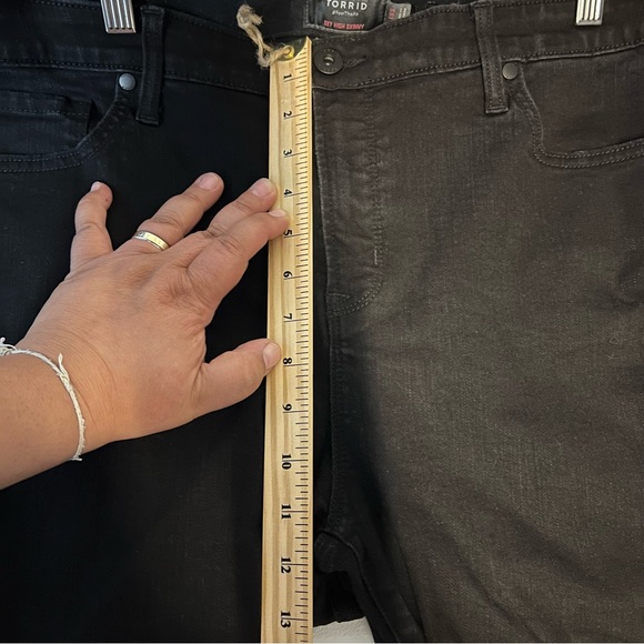 Torrid Sky High Skinny Premium Stretch High-Rise black Jeans 18 short petite - Picture 15 of 15